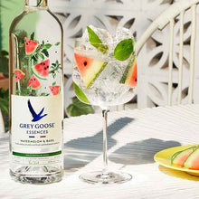 Charger l'image dans la galerie, GREY GOOSE ESSENCES WATERMELON & BASIL 30% 1L