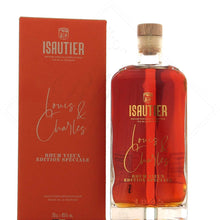 Charger l'image dans la galerie, ISAUTIER LOUIS & CHARLES ÉDITION 2023 15 ANS D'ÂGE 58% 70CL