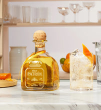 Charger l'image dans la galerie, PATRÓN AÑEJO 40% 1L
