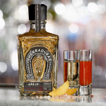 Charger l'image dans la galerie, HERRADURA ANEJO 40% 70CL
