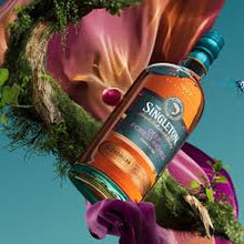 Charger l'image dans la galerie, SINGLETON DEEP FOREST 44,8% 70CL
