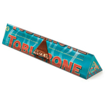 Charger l'image dans la galerie, TOBLERONE CRUNCHY ALMONDS 360GR
